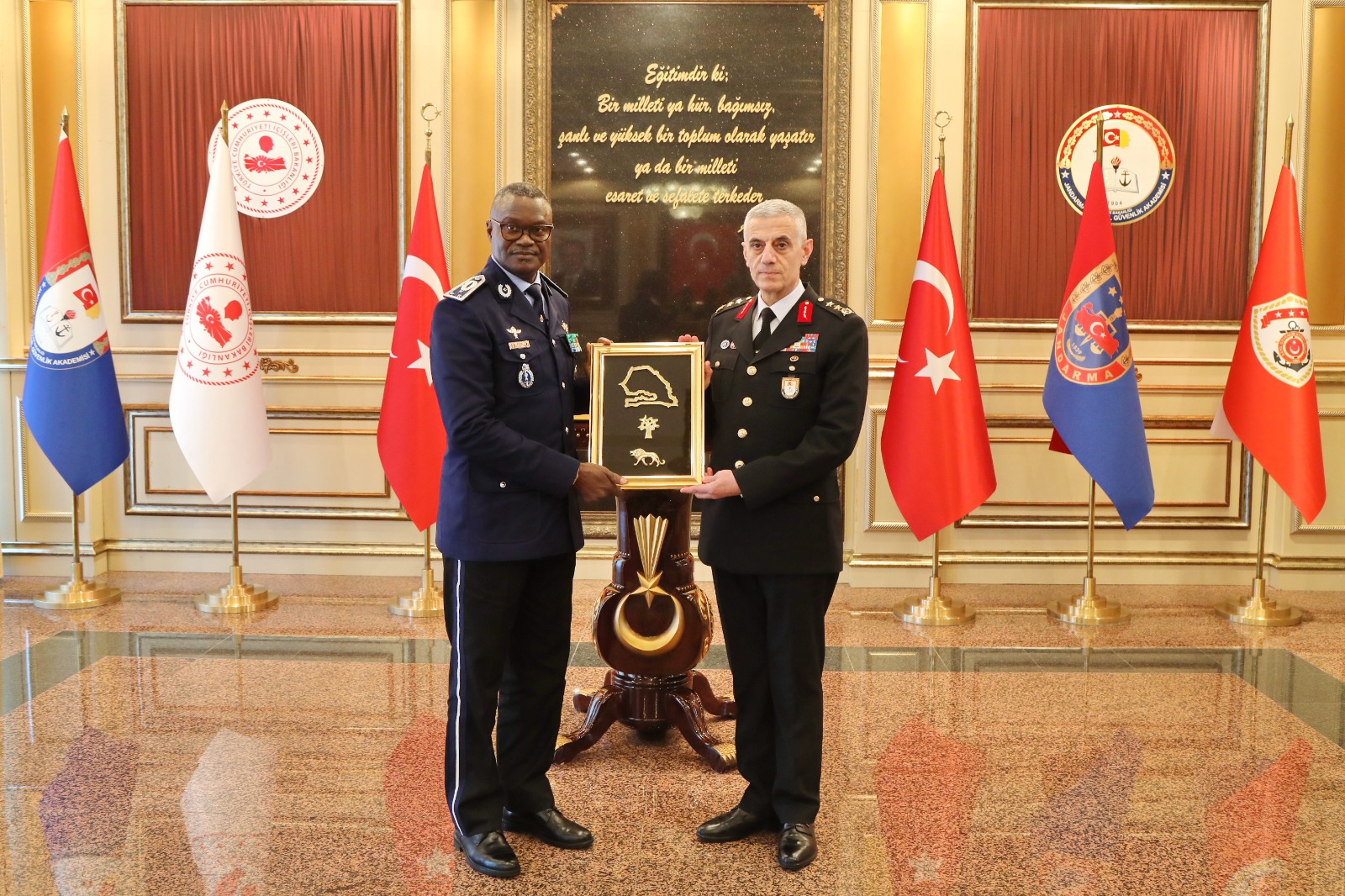 Coopération internationale : le haut commandant  de la Gendarmerie sénégalaise en  visite officielle auprès du commandement général de la Gendarmerie de la république de Turquie ‎ - Image 1